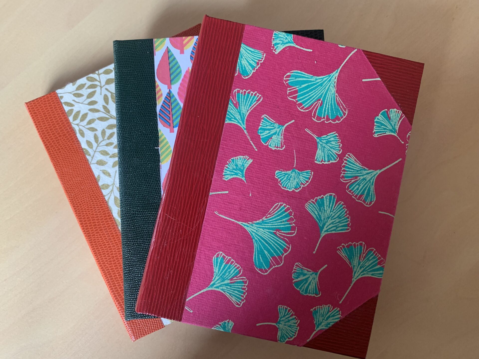 Trois carnets réalisés par M. et Me Guinand